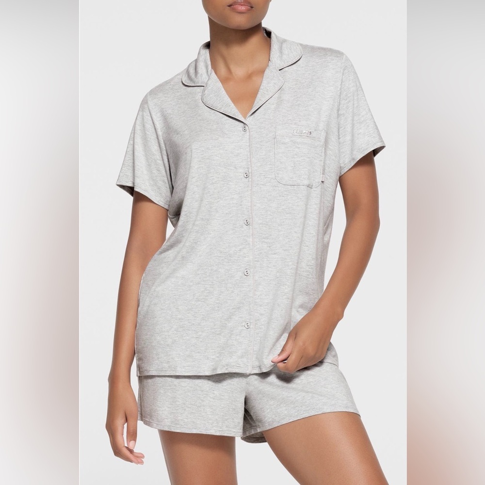 SKIMS Gray Short Sleeve Pajama Set